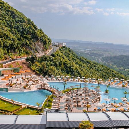 Select Hill Resort Linze ภายนอก รูปภาพ