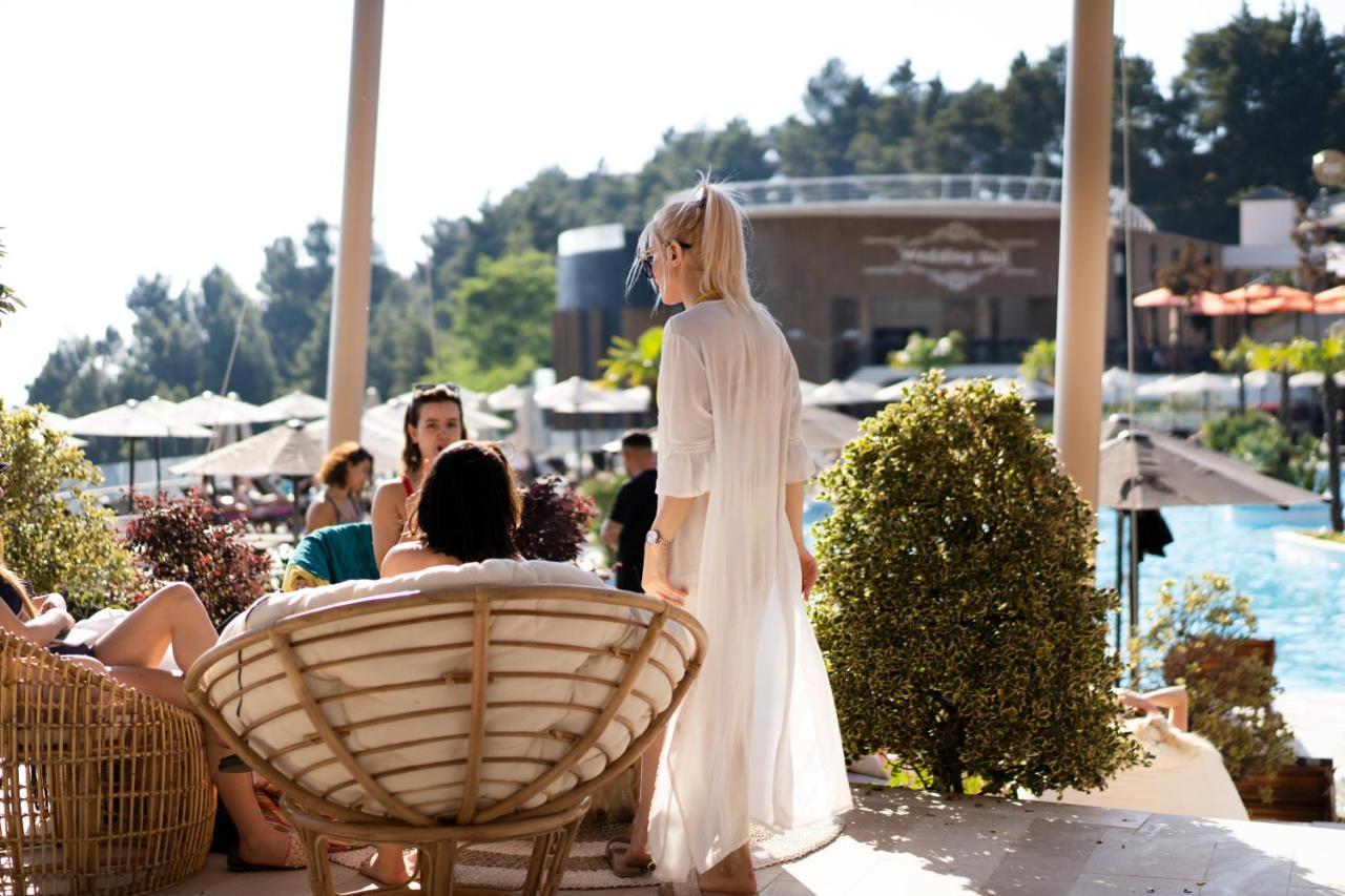 Select Hill Resort Linze ภายนอก รูปภาพ
